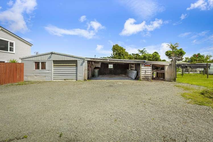 41 Parakai Avenue Parakai_23