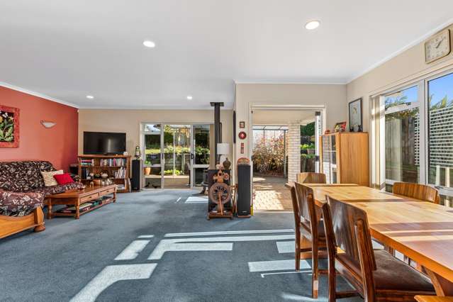 42 Hollister Lane Ohauiti_3