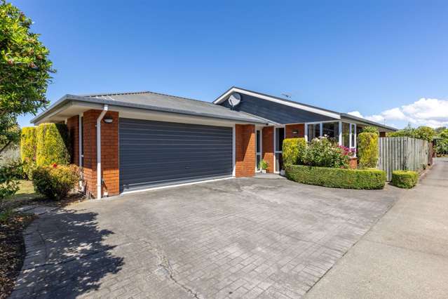 1/11 Rossiter Avenue Redwood_1