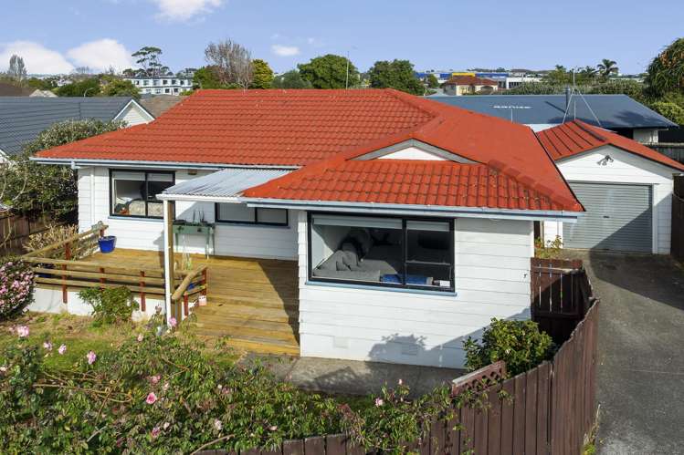 1/6 James Walter Place Mount Wellington_20
