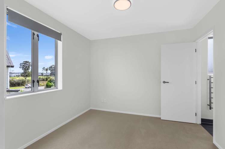 2 Saddleback Crescent Papakura_18