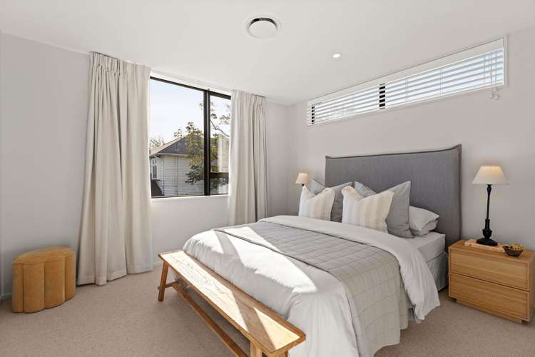 51B Rossall Street Merivale_21