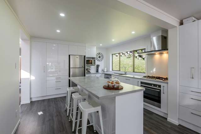 36 Tiromoana Road Raumati South_2