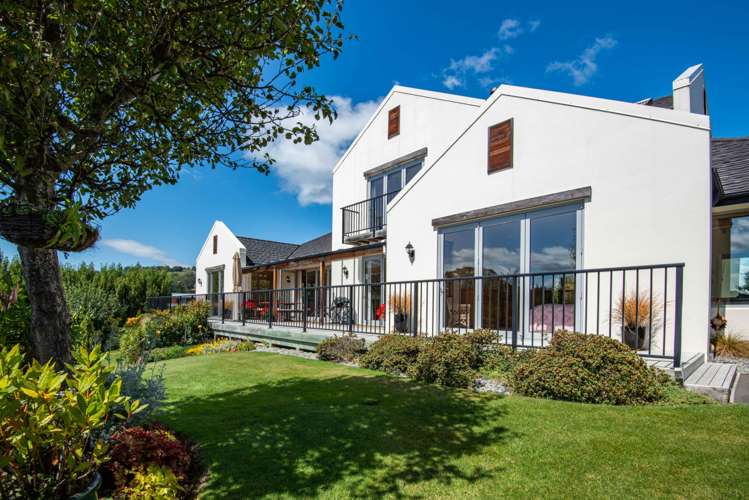 17 Orchard Grove East Taieri_4