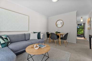 4/17 Cathedral Place_4