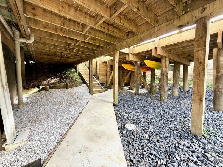 7B Rose Street Raglan_25
