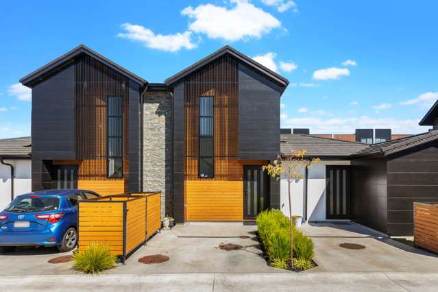 Stylish & Spacious Living on Honowai!