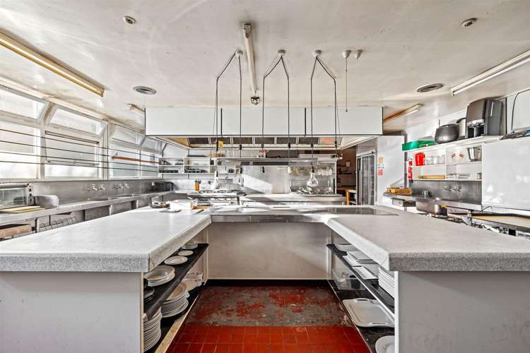 201-207 Palmerston Street Westport_12