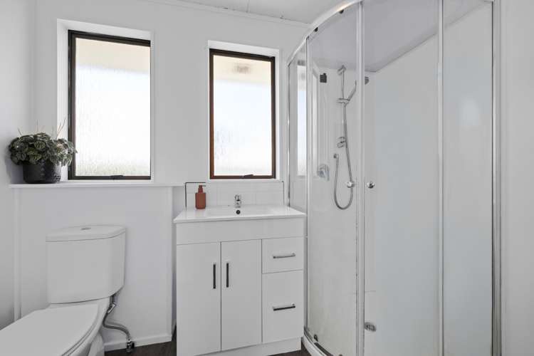 8a Stratford Street Blenheim Central_12