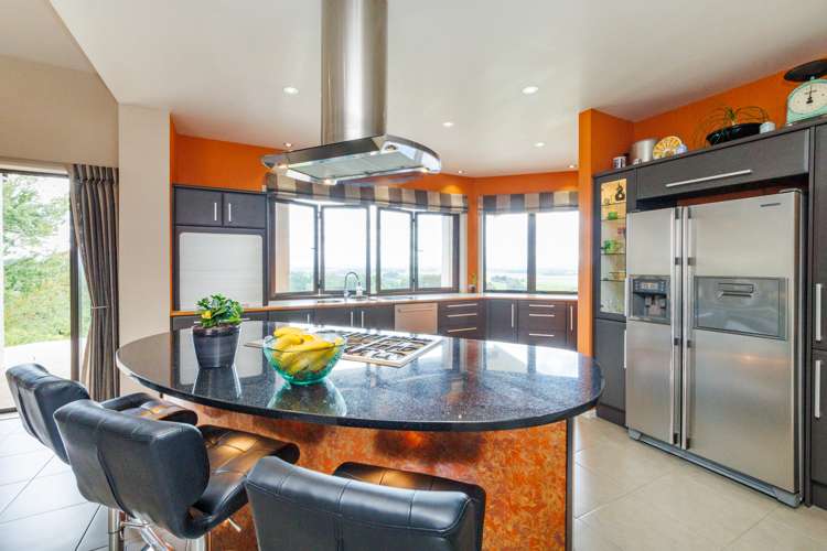 109 Junction Road Halcombe_11