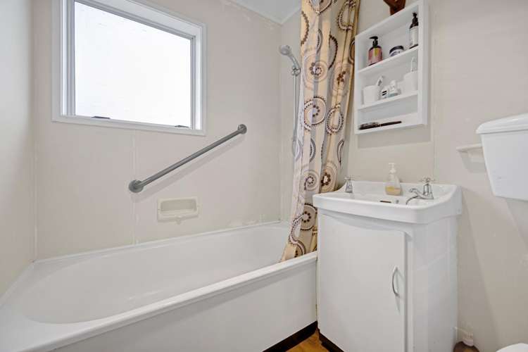 1/1 Gardenia Avenue Bell Block_16