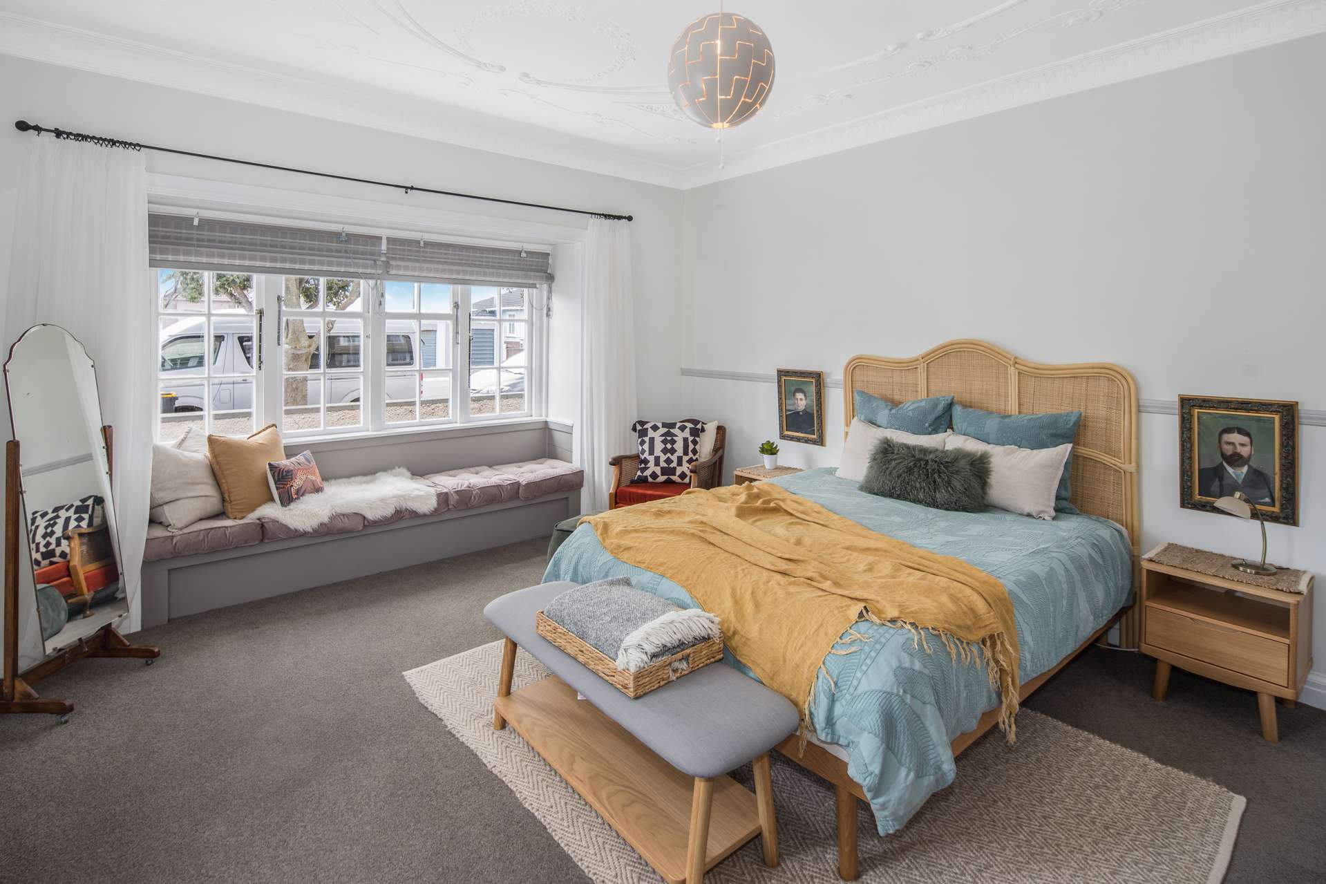 42c Apu Crescent Lyall Bay_0