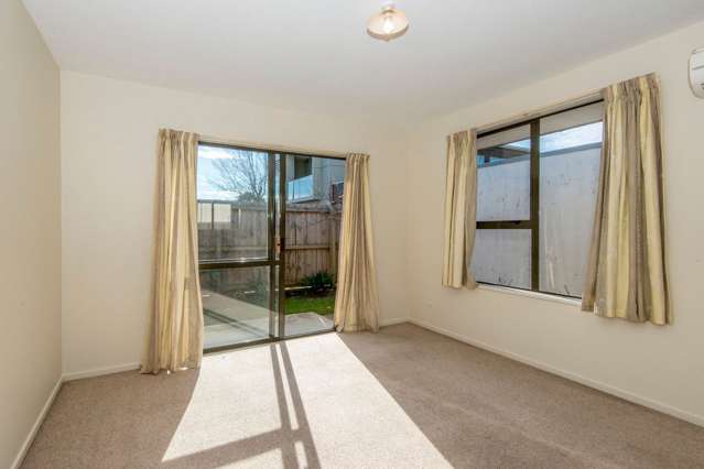 2/139 Waltham Road Sydenham_4