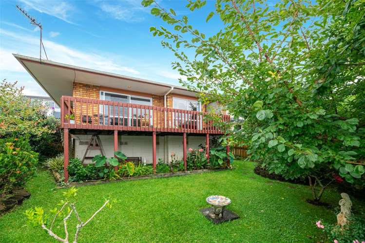 1/25 Tirohunga Drive Henderson_21