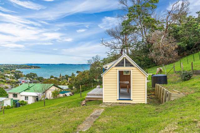 13 Beresford Avenue Surfdale_2