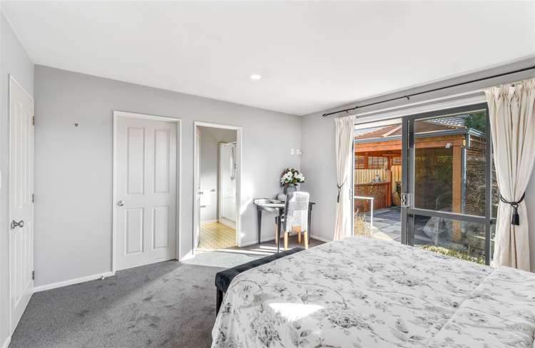 12 Ballymena Drive Belfast_10