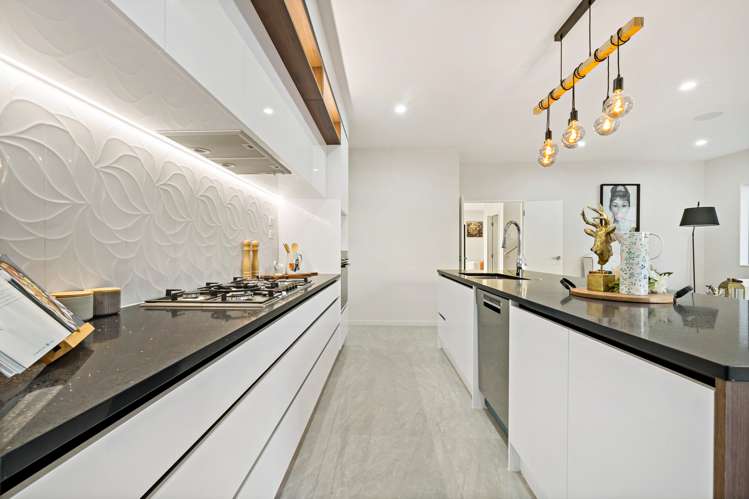 24 Ngaki Street Flat Bush_8