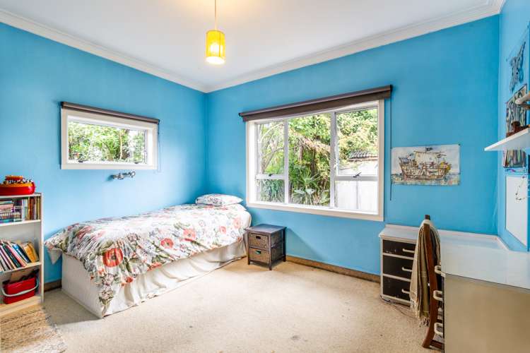 1015 Totara Street Mahora_11