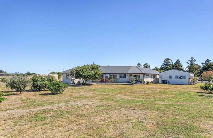 75 Aerodrome Road Thornton_17