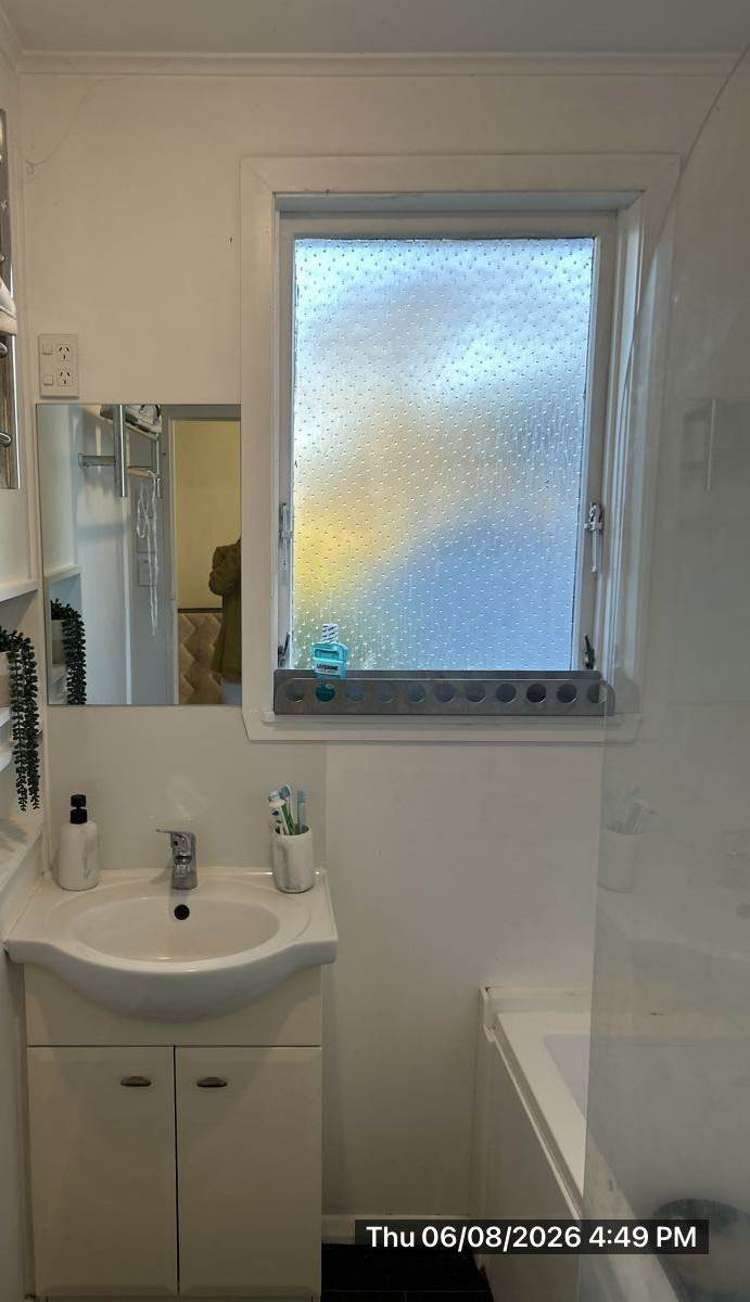 7 Sandbrook Avenue Otara_9
