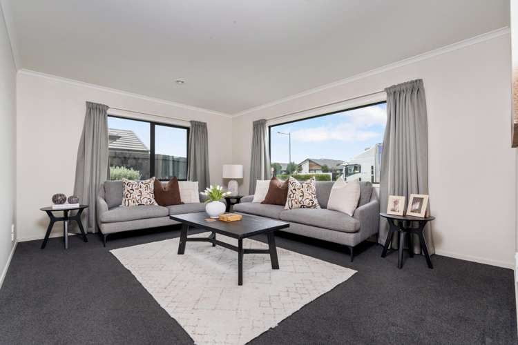 38 Skyhawk Road_4