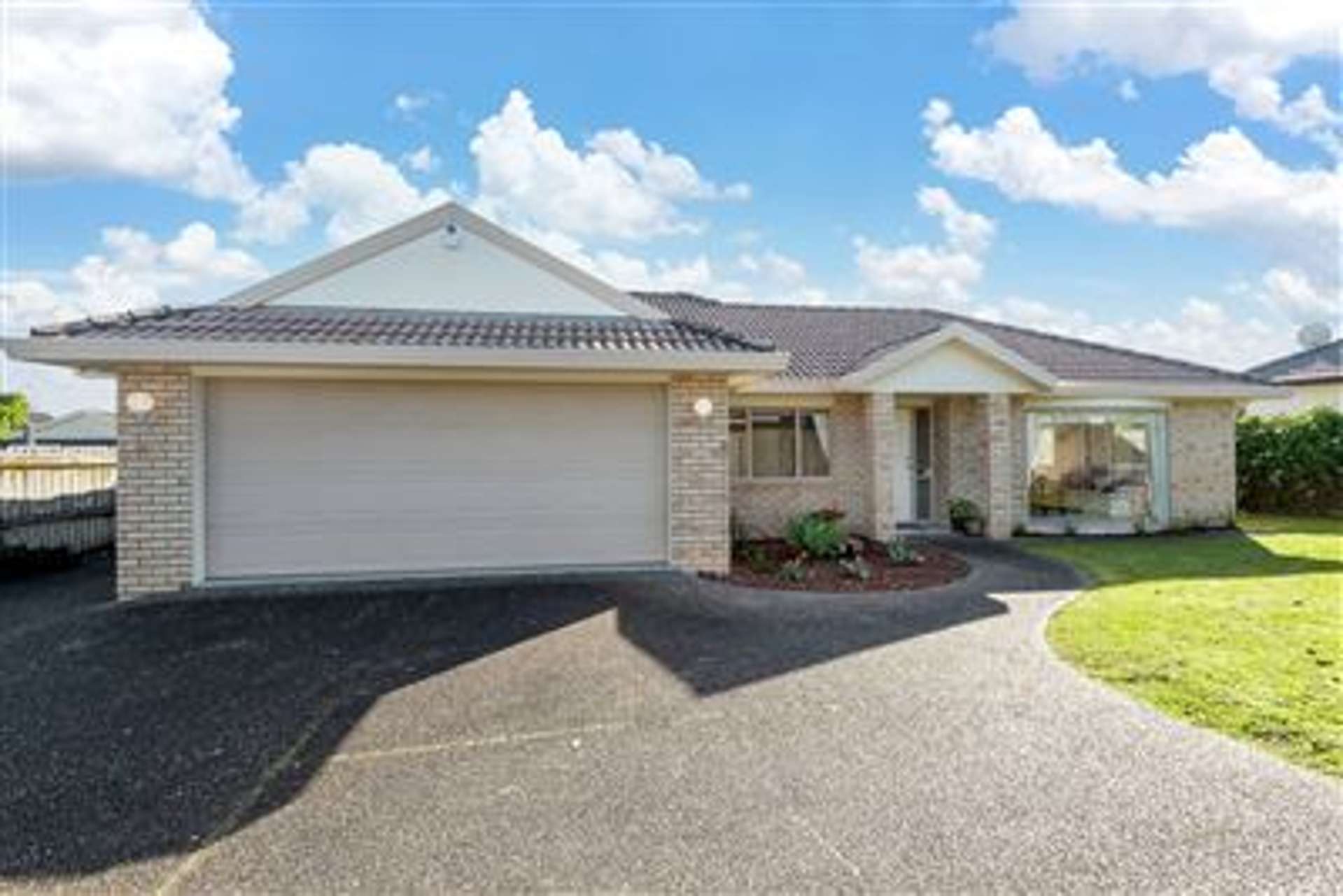 16 Nad Place East Tamaki Heights_0