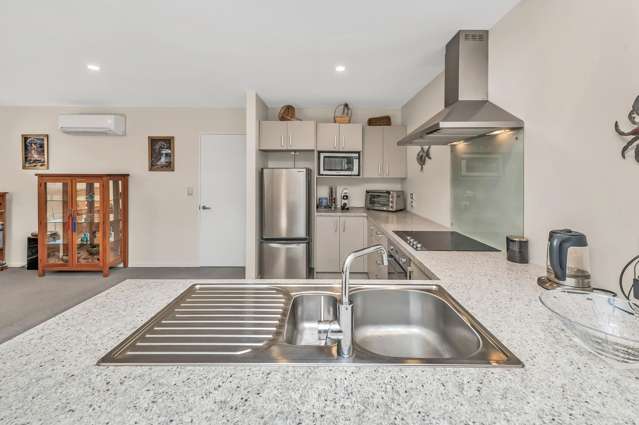 16 Venerable Terrace Yaldhurst_3