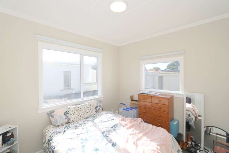 5 Stirling Street Windsor_11