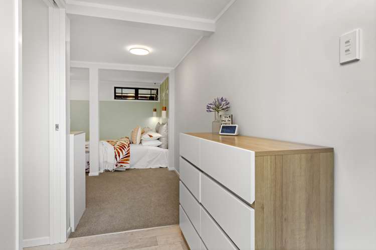 1 Lily Street Raglan_30