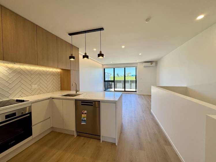 202c Henwood Road Westgate_2