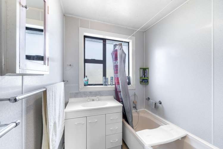 12 Anderson Place Gore Surrounds_14