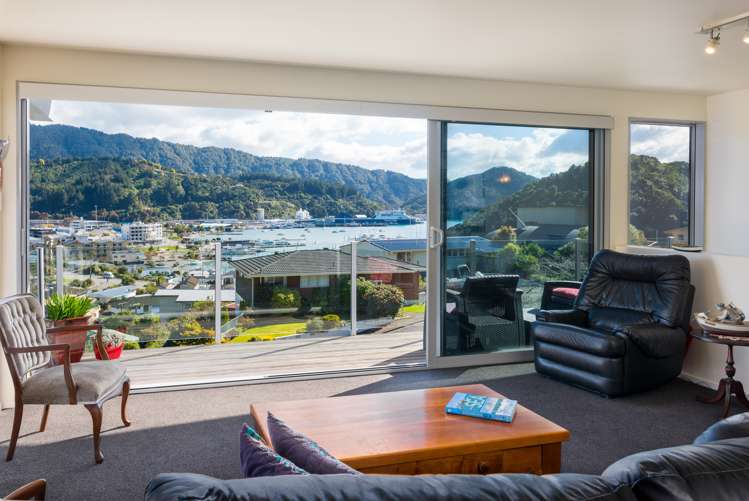 33 Seaview Crescent Picton_10