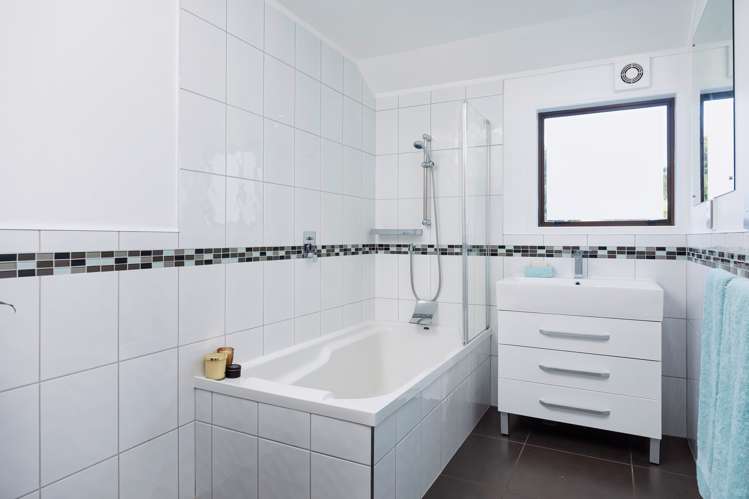 41 Allendale Road Mount Albert_29