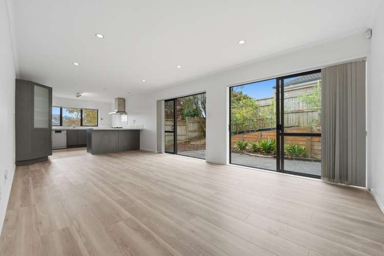 2 Spring Valley Place 10862_10