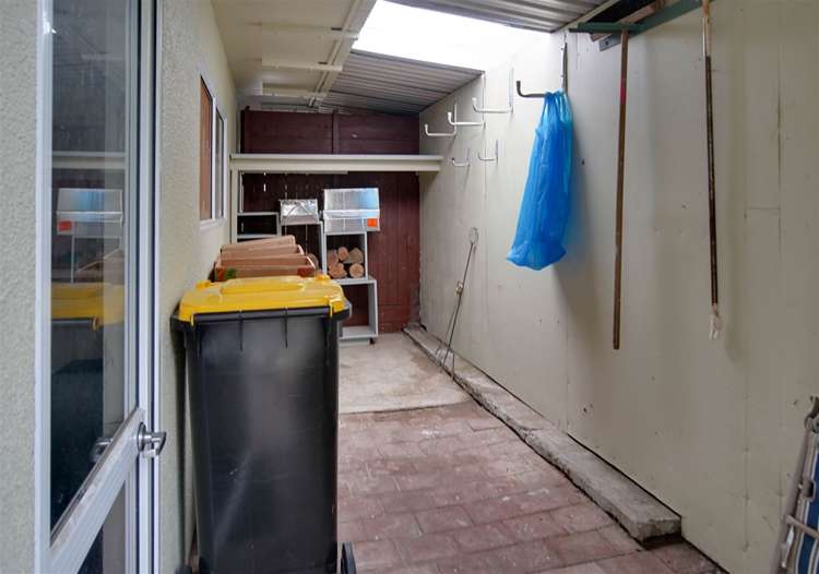 32a Manson Avenue Stoke_17