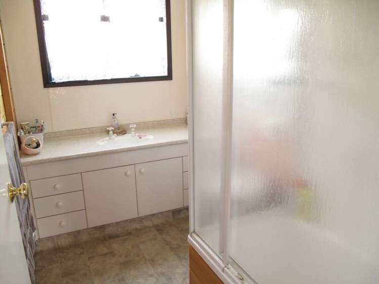 27 Cooper Road Gladstone_12