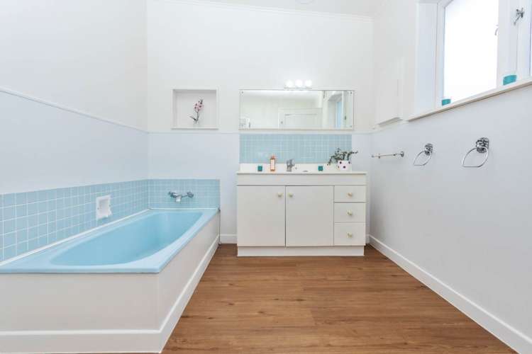 8 Parfitt Street Mount Roskill_12