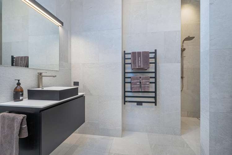 112 Ti Kouka Crescent Matarangi_18