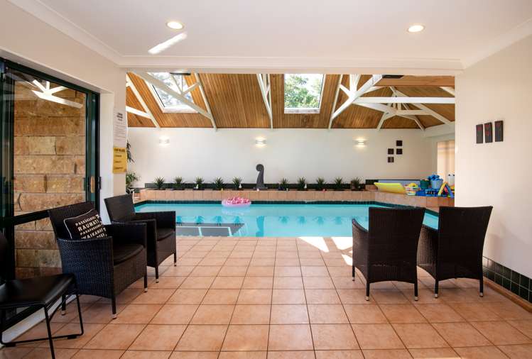 384 Clifton Road Whitford_21