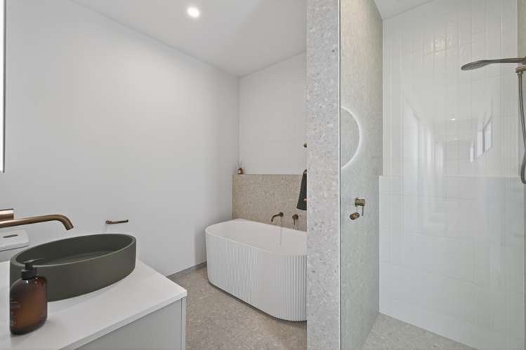 5 Benashet Drive Lincoln_17