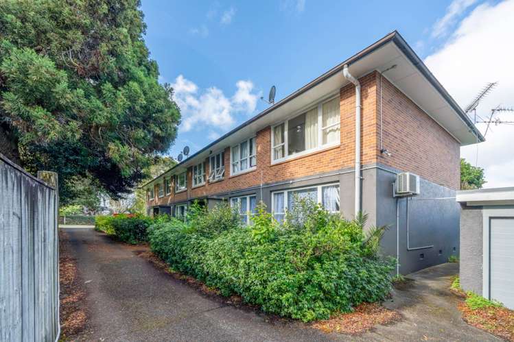 2/44 Owens Road Epsom_19