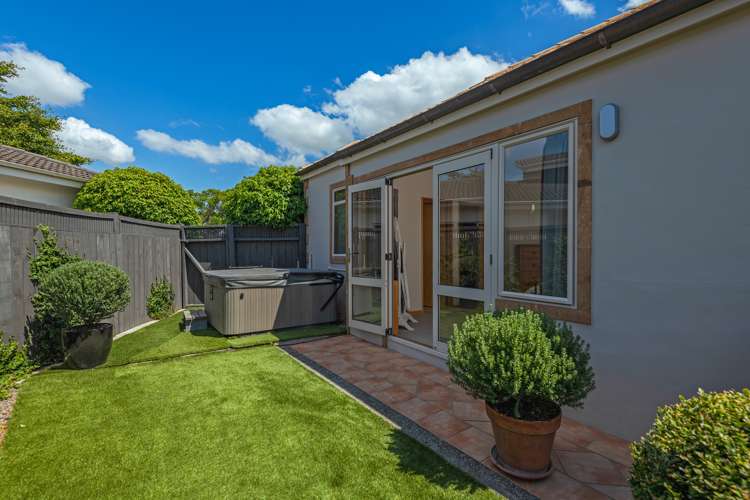 5 Balmoral Drive Terrace End_20