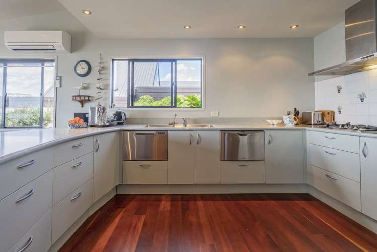 153 Captain Cook Road Cooks Beach_11