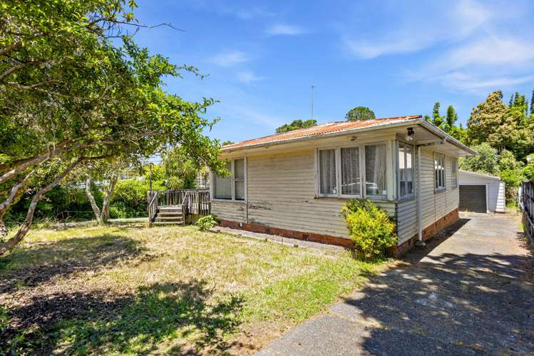 13 Cron Avenue Te Atatu South_3