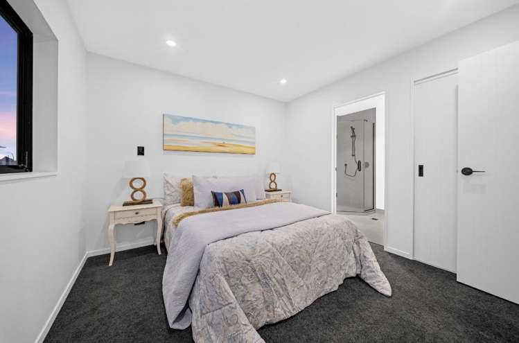 5/2 Mervan Street_2
