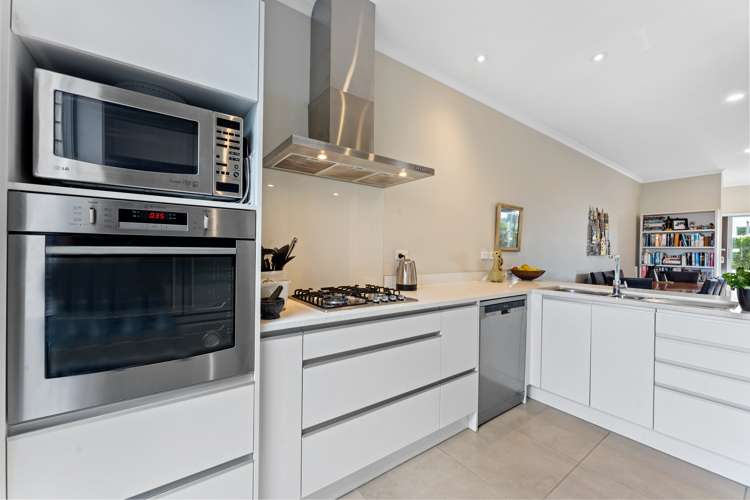 53 Buckley Avenue Hobsonville_10