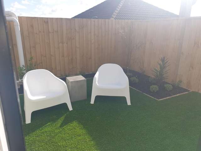 8/8 Yeovil Rd Te Atatu Peninsula_3