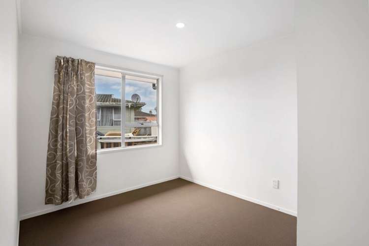 17 Dairy Road Otara_16