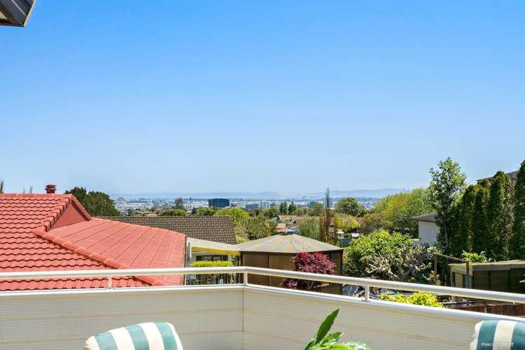 8 Elsted Place Goodwood Heights_27