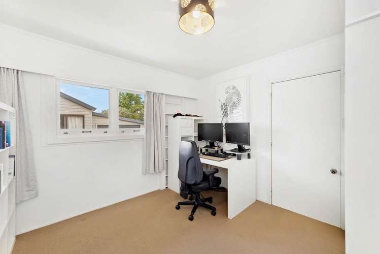 321 Point Chevalier Road Point Chevalier_11